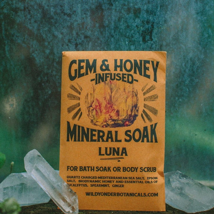 Mineral Bath Soak - Luna